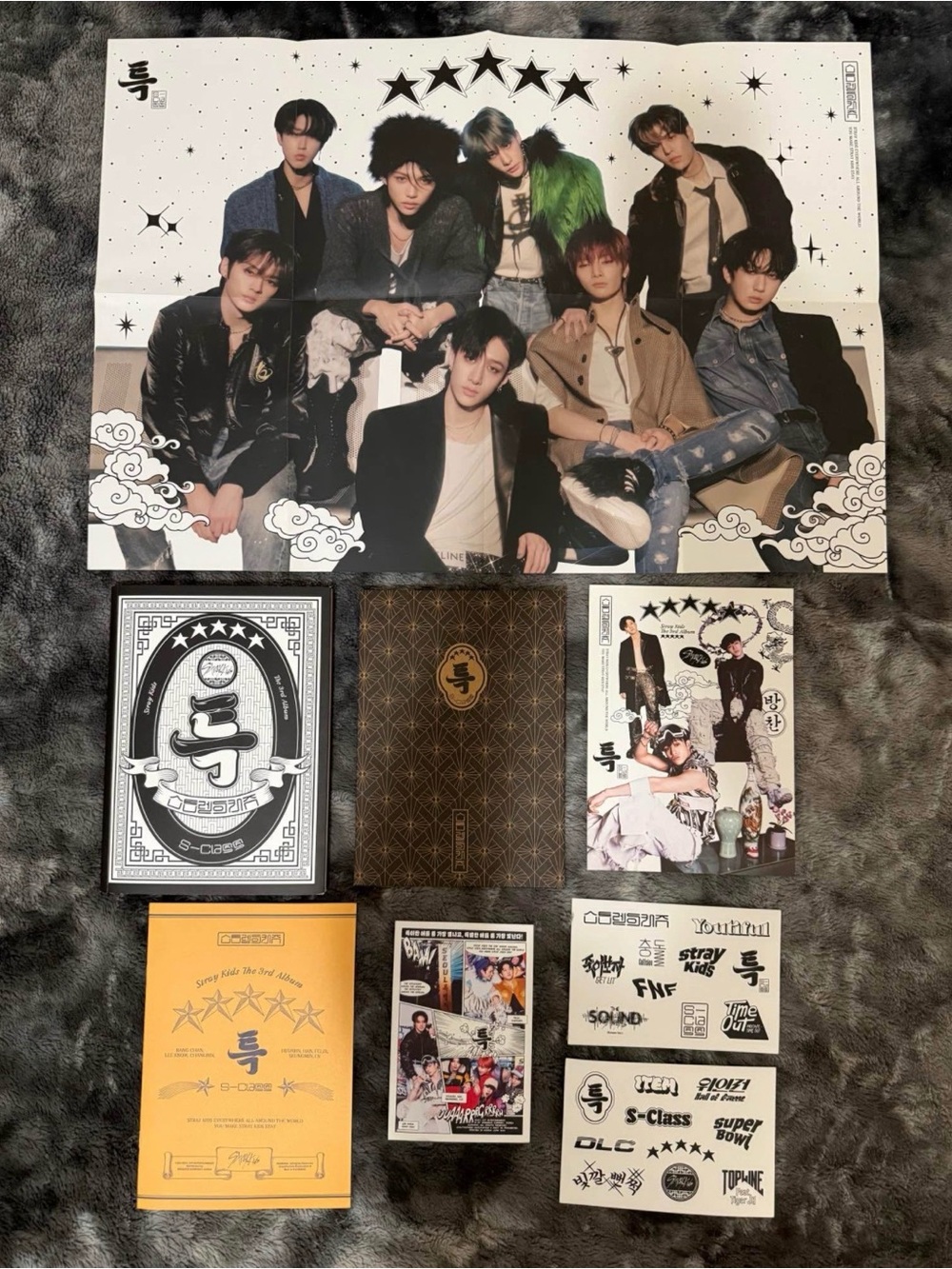 Stray Kids 5-STAR Ver. A Album CD Poster + Inclusions